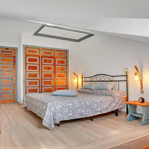 https://sun-luxury-beach-playa-fiber-pool.in-canary-islands.com