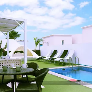 https://royal-dream-costa-adeje-tenerife.in-canary-islands.com