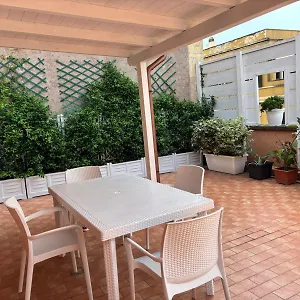 Rooftop St. Peter Apartment